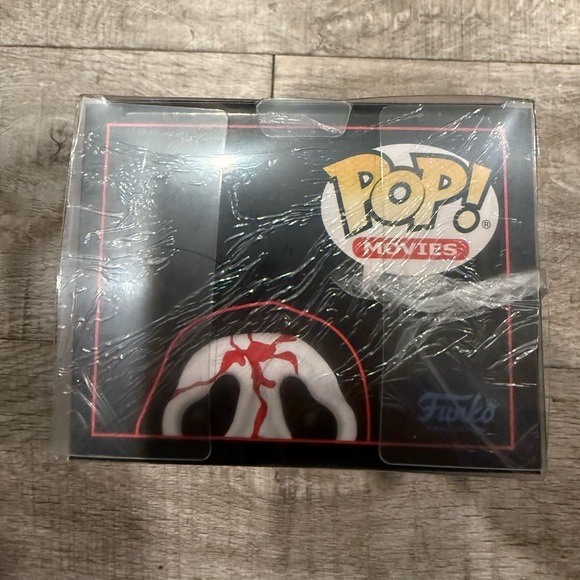 Funko Pop Ghost Face Bloody Black Light Scare Fair Exclusive Australia Edition - Picture 6 of 7